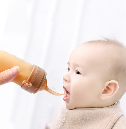 Baby Feeding Spoon with Silicone Bottle – Fruit & Rice Cereal Squeezer